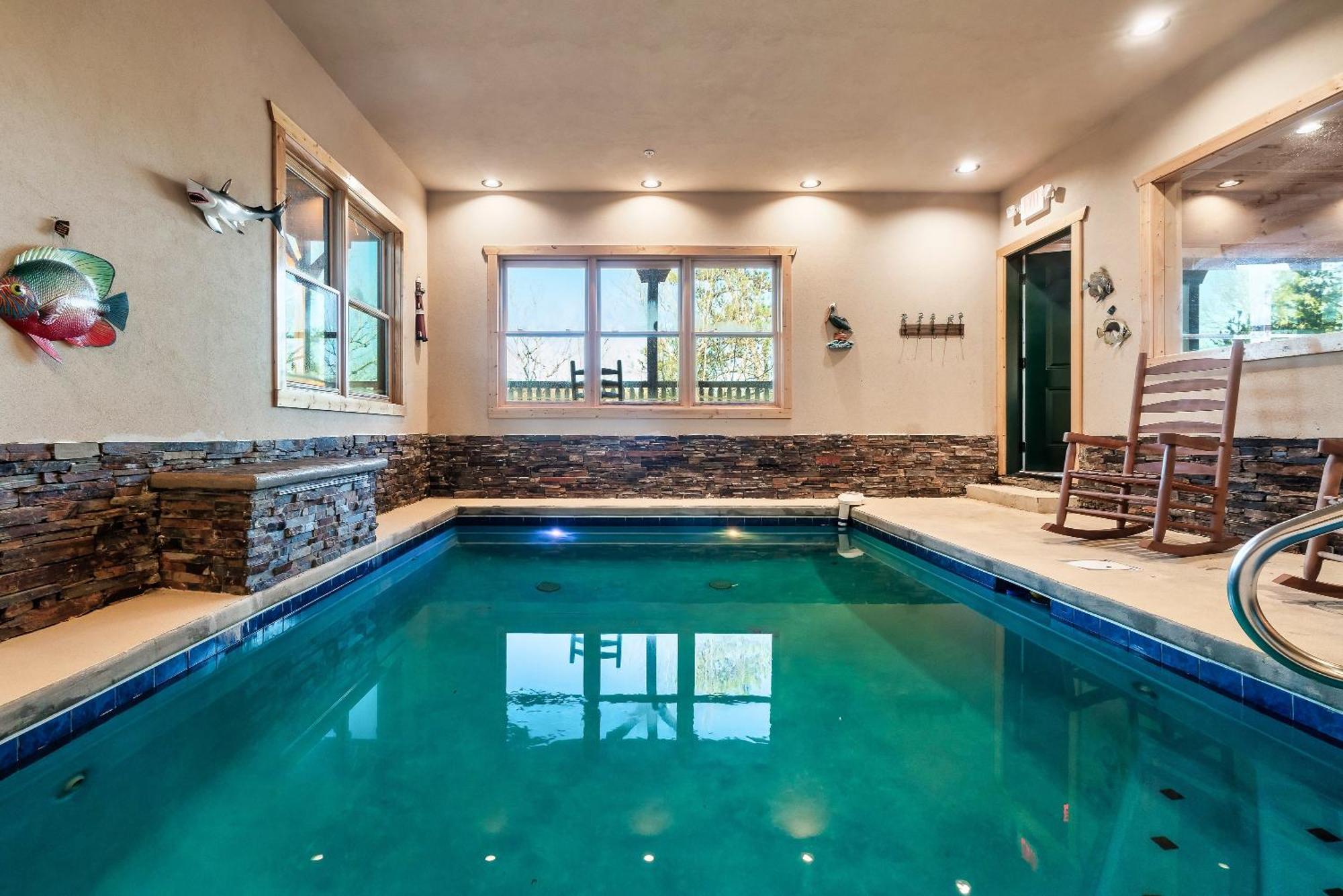 Full Equipped Cabin With A Pool And Game Room Smokies Views Gatlinburg Exterior foto