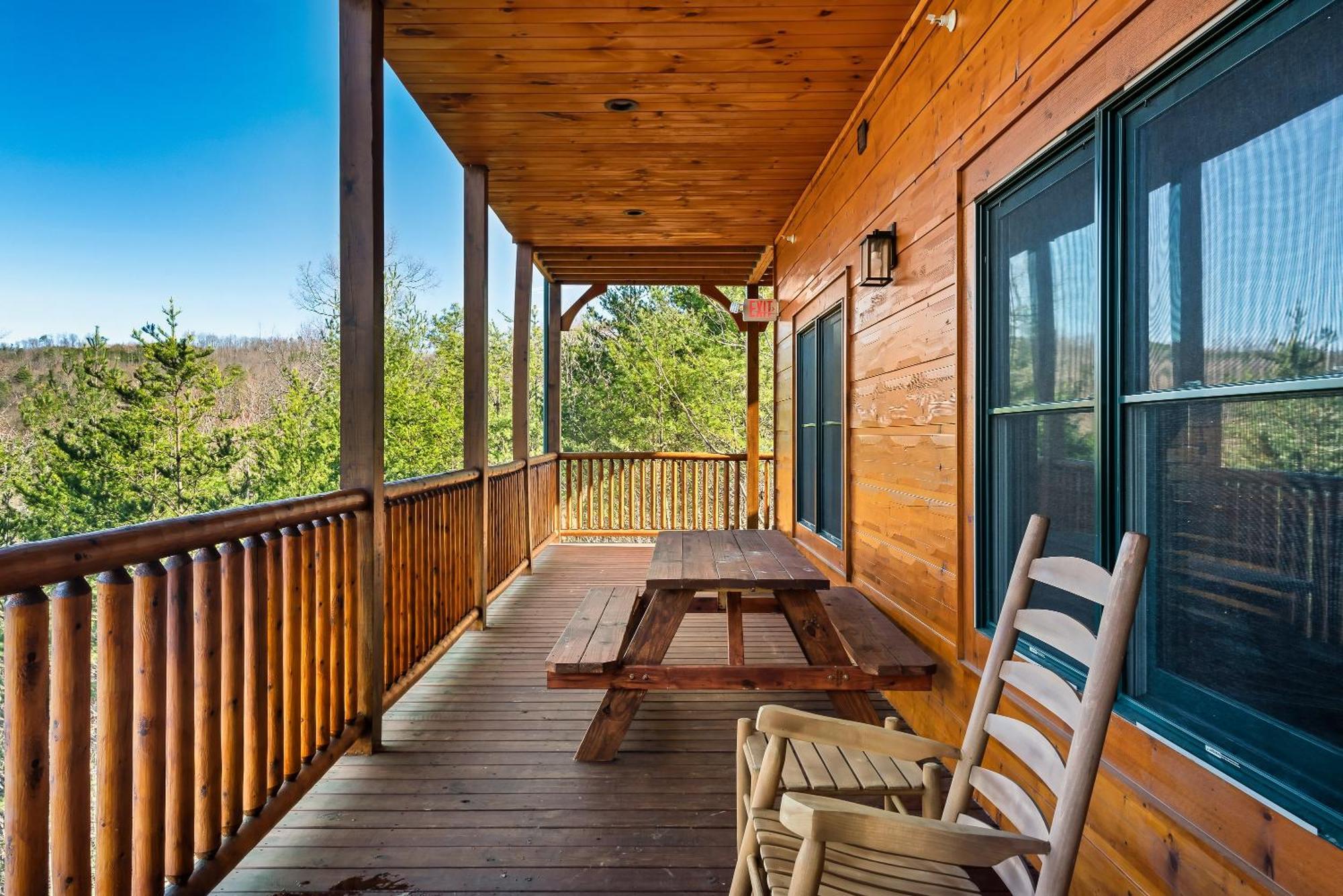 Full Equipped Cabin With A Pool And Game Room Smokies Views Gatlinburg Exterior foto
