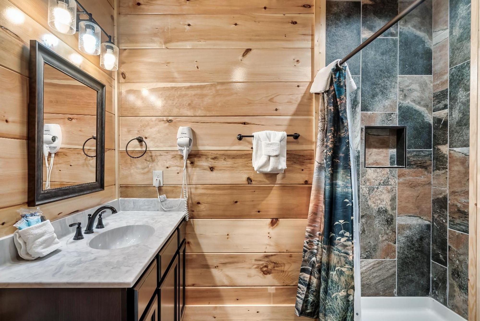 Full Equipped Cabin With A Pool And Game Room Smokies Views Gatlinburg Exterior foto