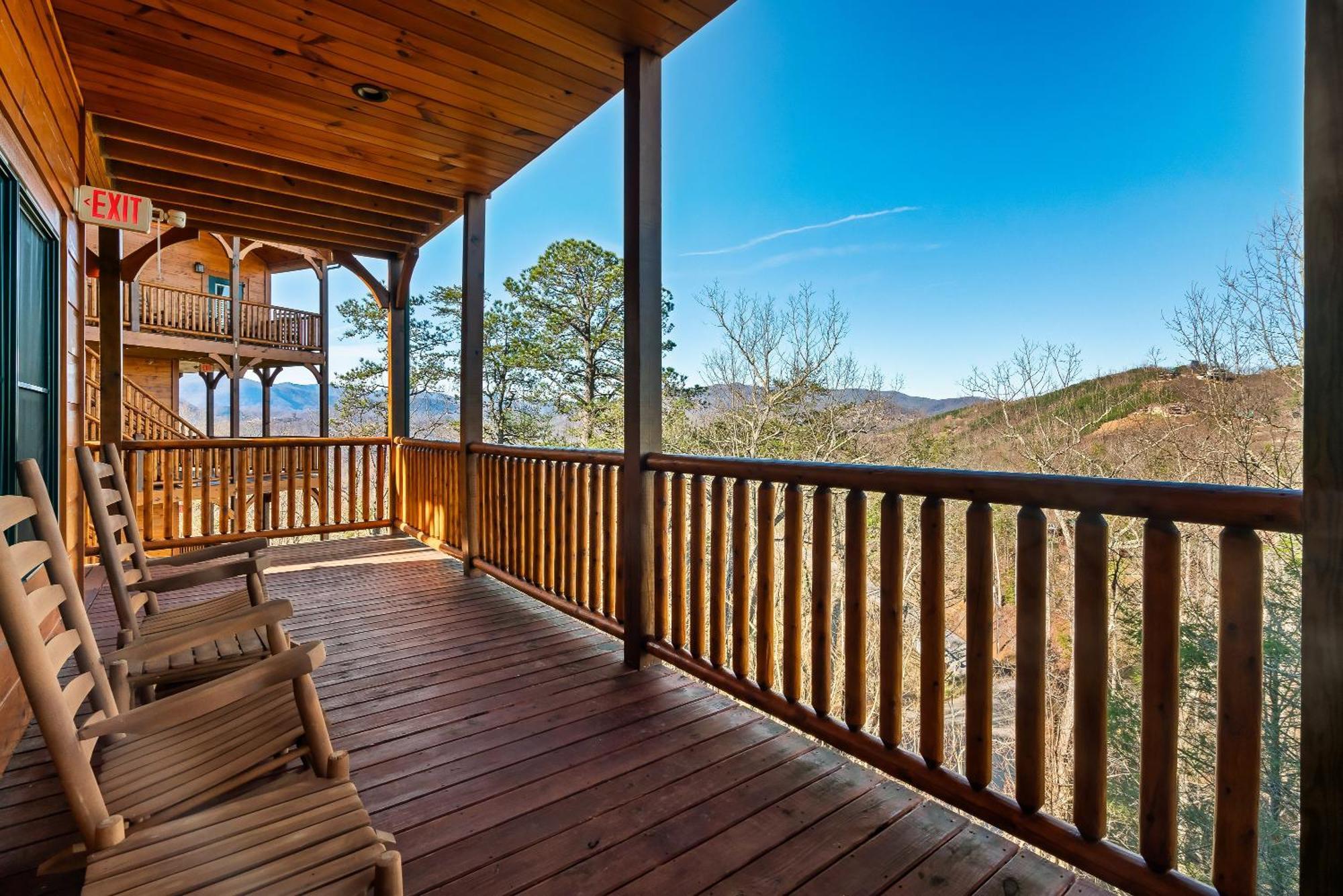 Full Equipped Cabin With A Pool And Game Room Smokies Views Gatlinburg Exterior foto